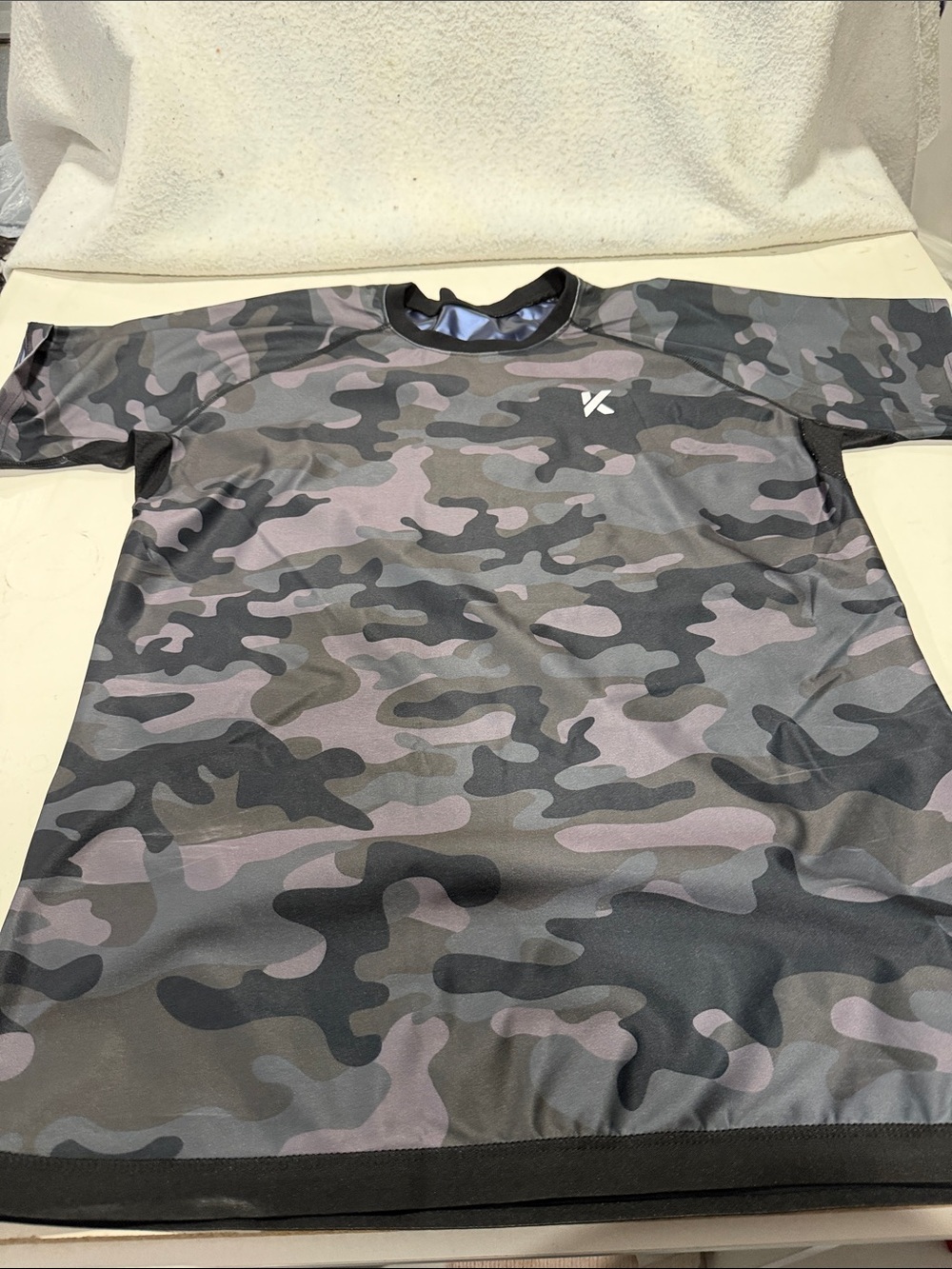 3 Men's Camo & Black Athletic Tee Duo - Reflective Logo/Sauna Shirts Kewloo - Picture 3 of 5